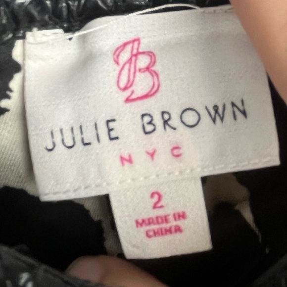 Julie Brown NYC Pleather black skirt with gold anchor buttons size 2 - Picture 3 of 4